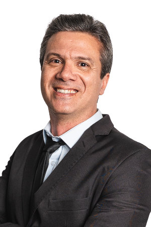 Heber Queiroz de Araújo